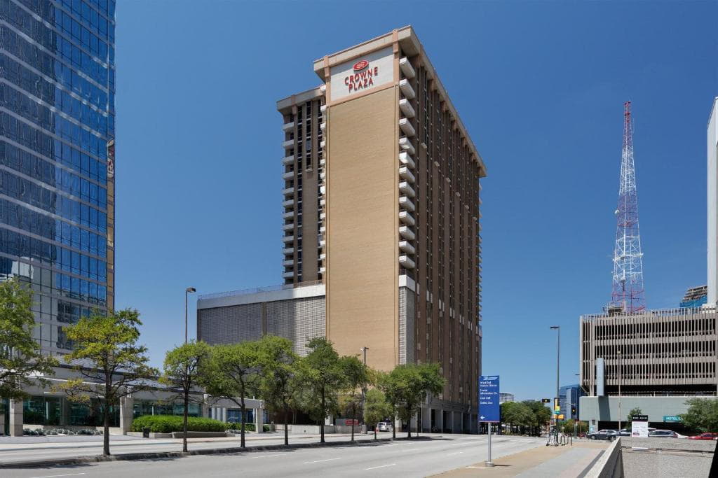 Crowne Plaza Hotel Dallas Downtown, An IHG Hotel