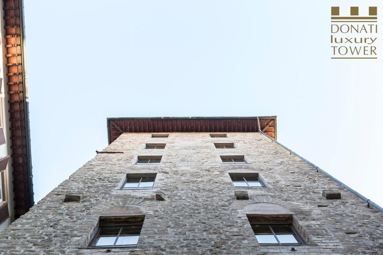 Donati Luxury Tower Suites