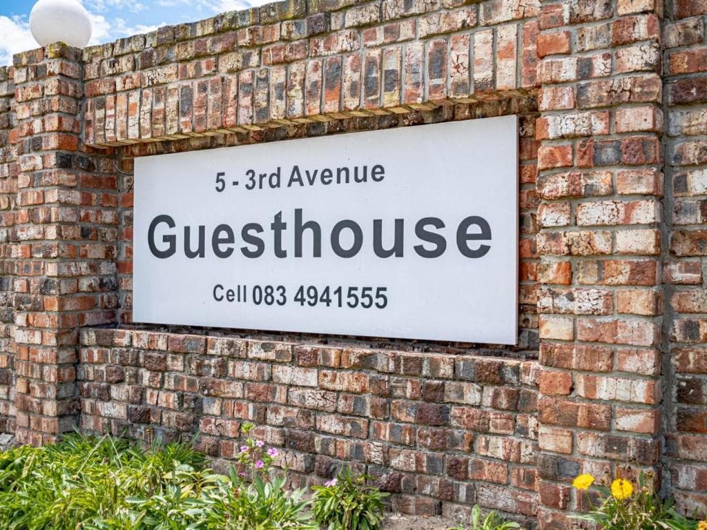 5 Third Avenue Guesthouse