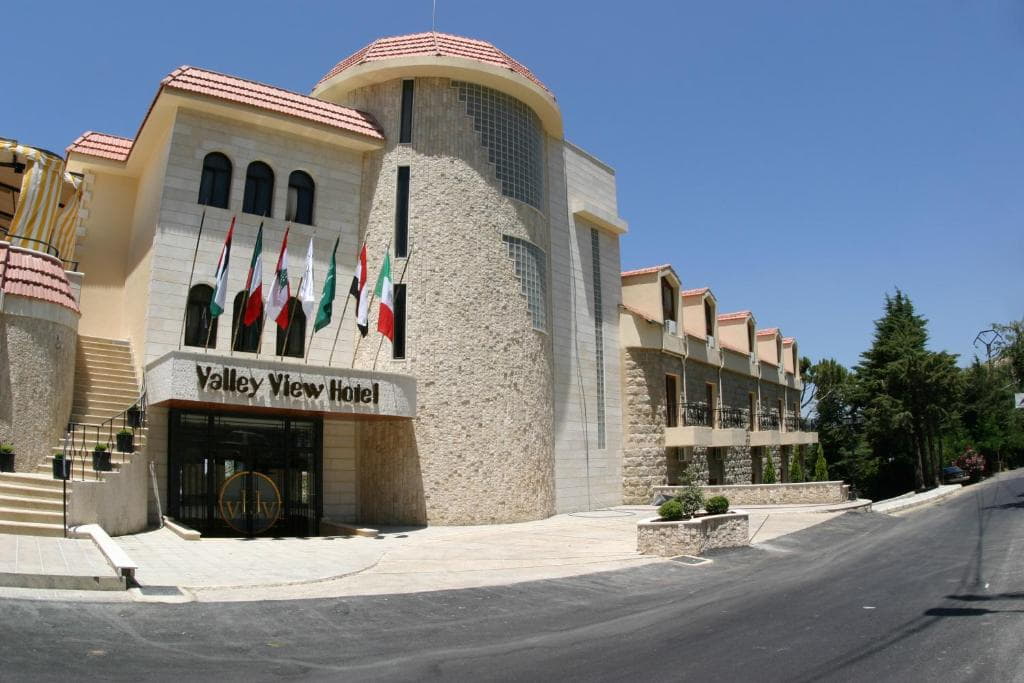 Valley View Hotel Hammana