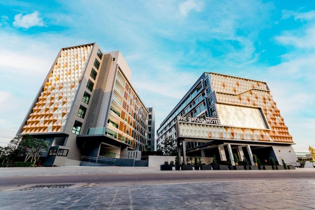 The Proud Hotel Pattaya SHA Certified