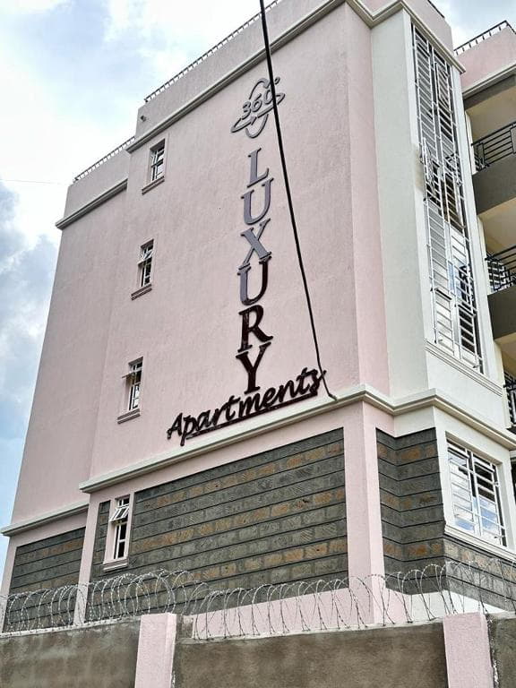 Luxurious 2 Bedroom Penthouse