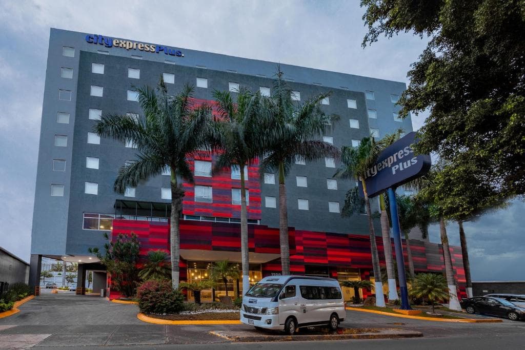 City Express Plus By Marriott Guadalajara Expo