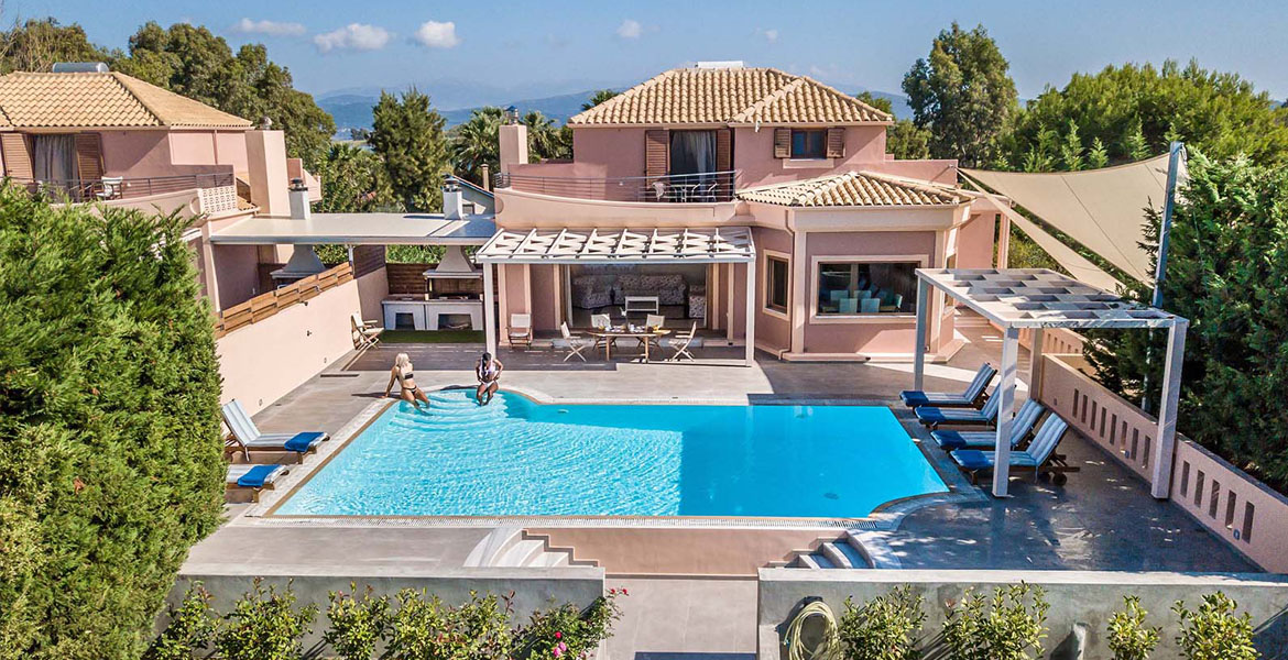 Villa With View Of Agios Ioannis And Pool With Jacuzzi