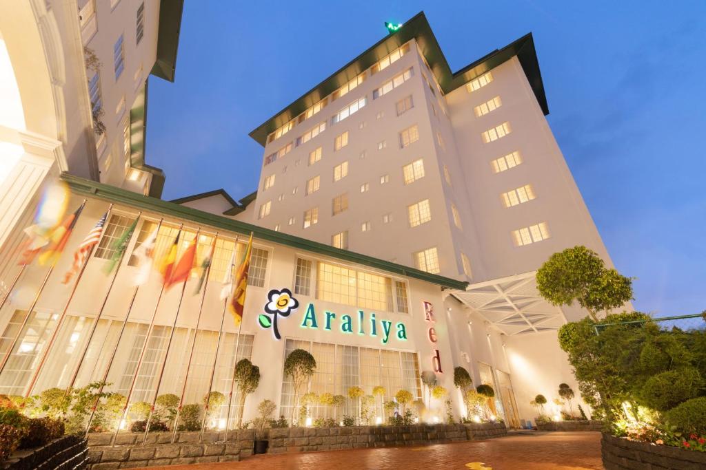 Araliya Red Budget Friendly Hotel Where You Find Stunning 360 Panoramic View Of Nuwara Eliya